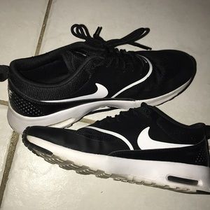 Nike air max thea’s